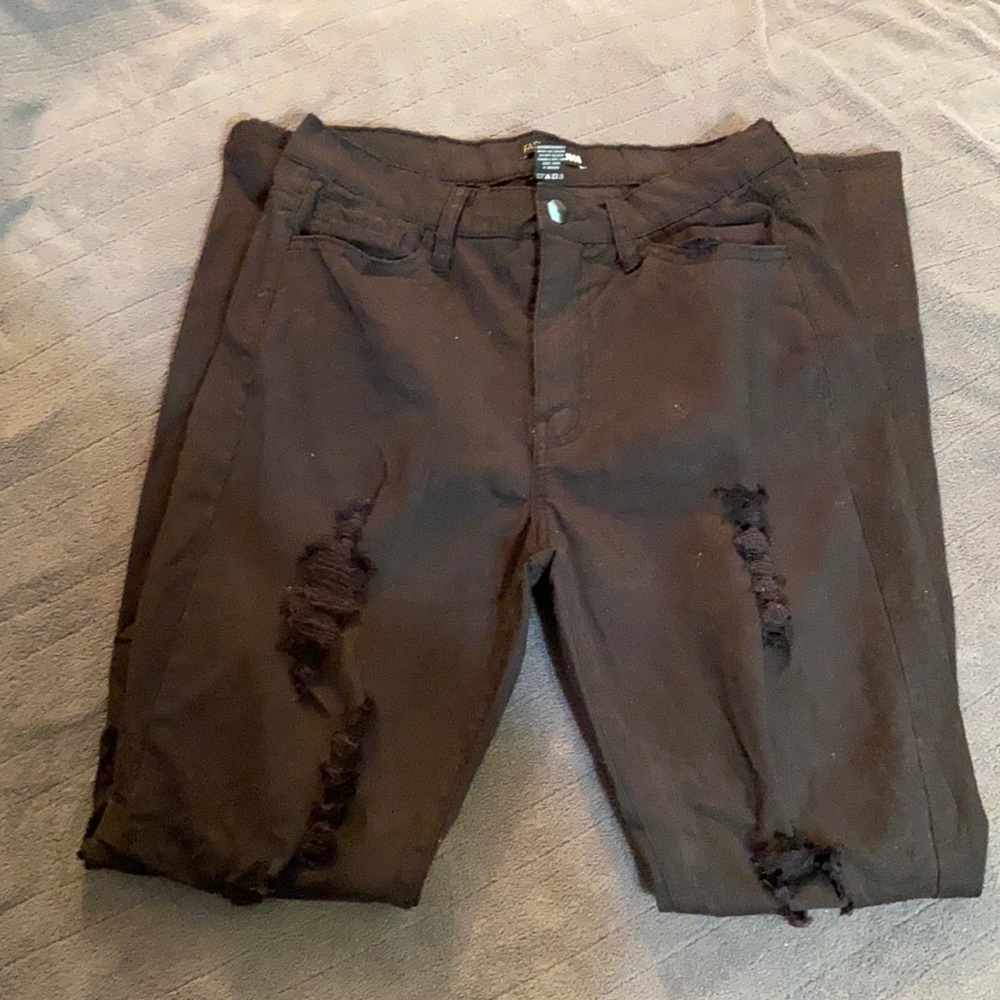 FASHION NOVA BLACK JEANS. WORN ONCE